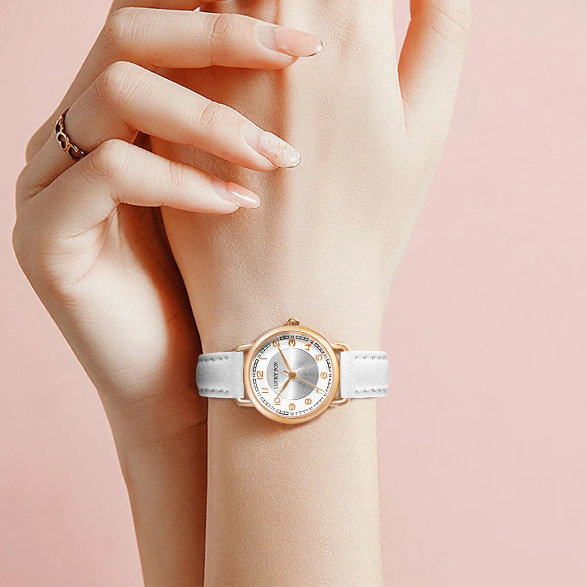 ⌚ 1 Coffret 7 Montres – 1 Style Différent Chaque Jour